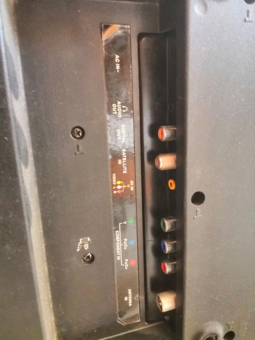 Телевизор artel 32 на запчасти