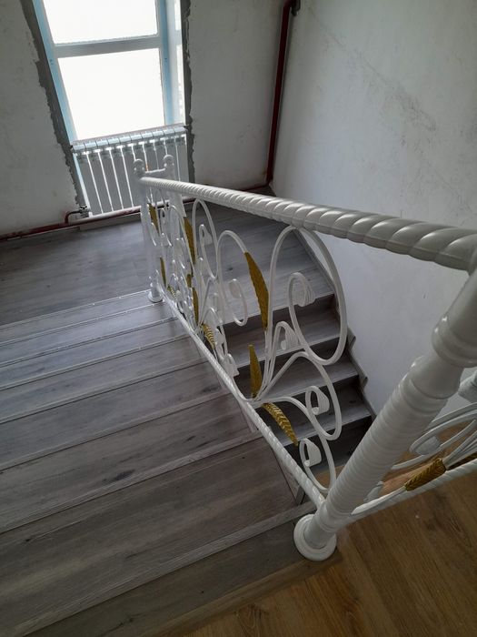 Лестницы железные