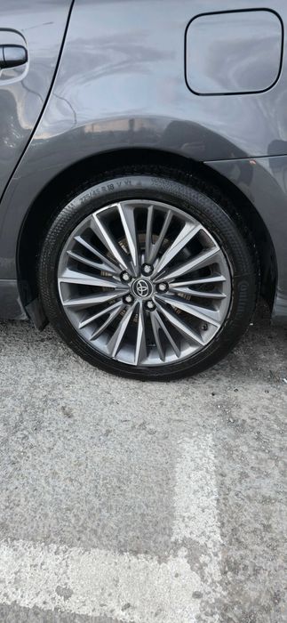 Toyota Avensis T27 2018 2.0 НОВА