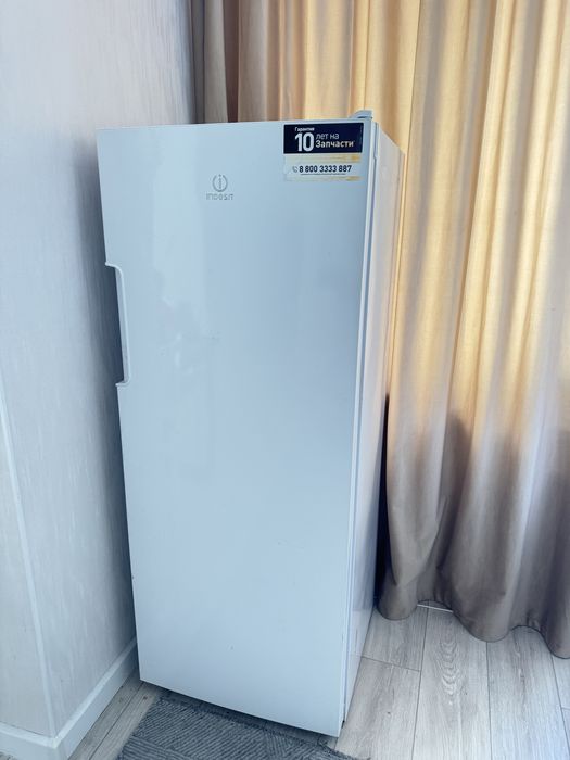Морозильник Indesit No Frost