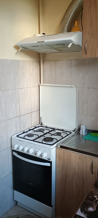 Particular! Vind garsonieră!