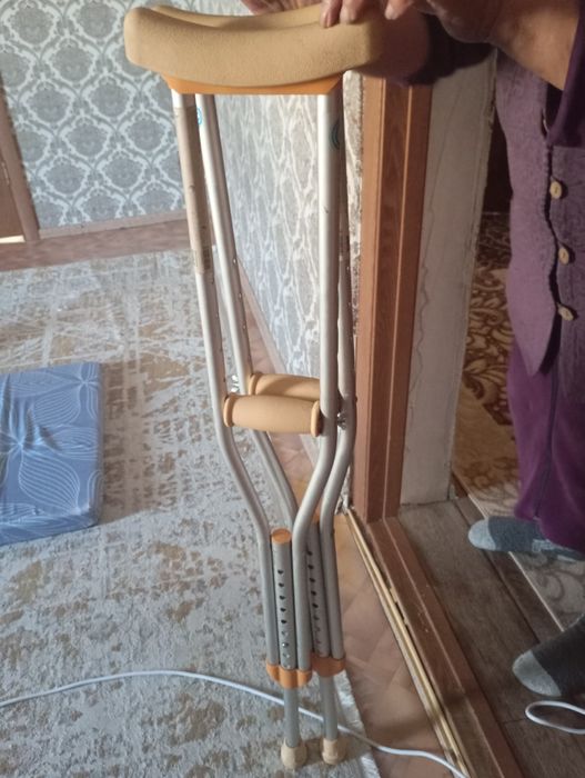 Костыли   костыль