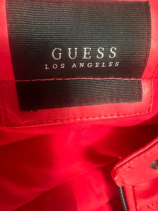 Дамско яке Guess