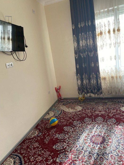 Qorasuv 2 dan 2 xonali uy