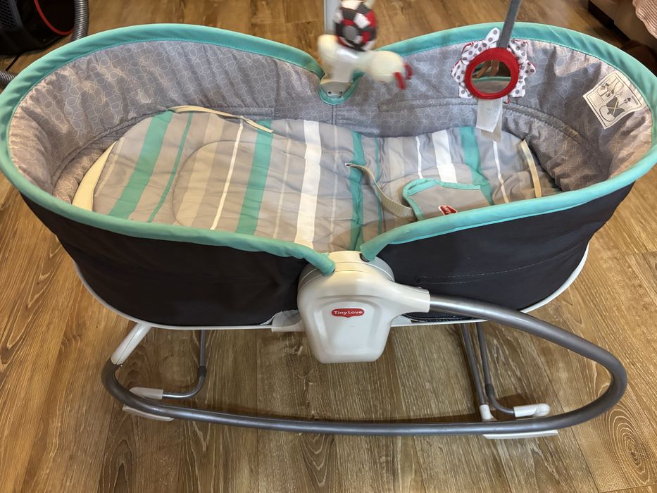 Музикален шезлонг, люлка 3в1 Tiny Love