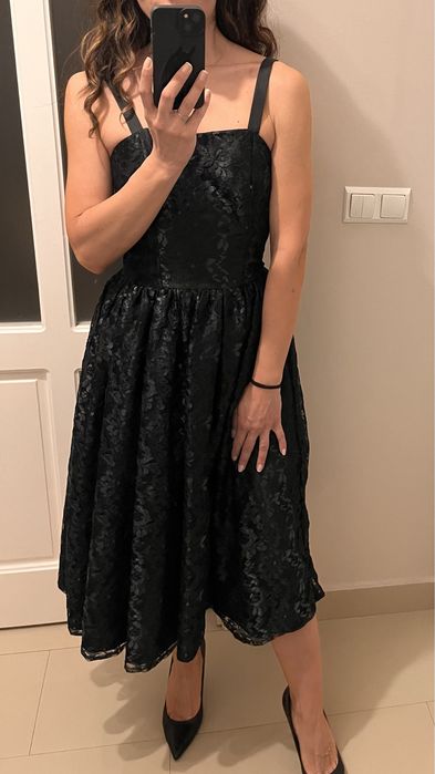 Rochie midi dantela neagra