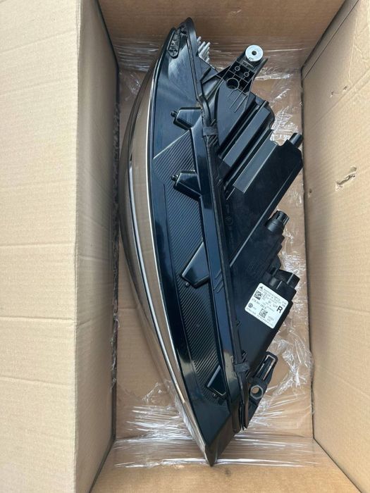 Фар за VW TOURAN 5TB 2016+ FULL Led