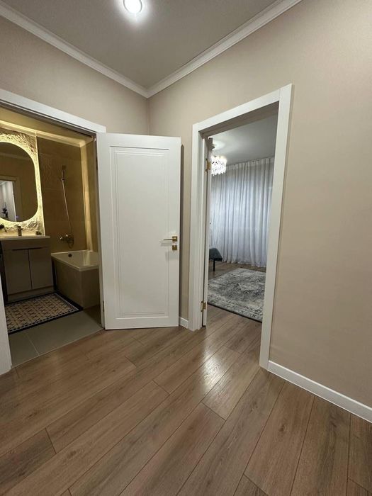 3 ком нвстр в районе Уюта