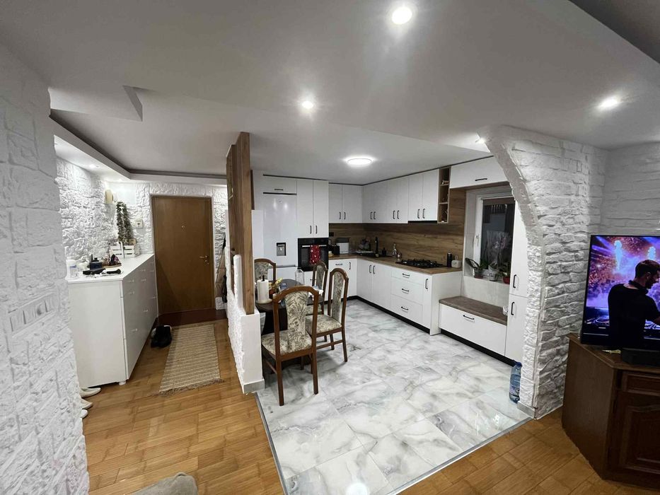 Apartament zona Stejari