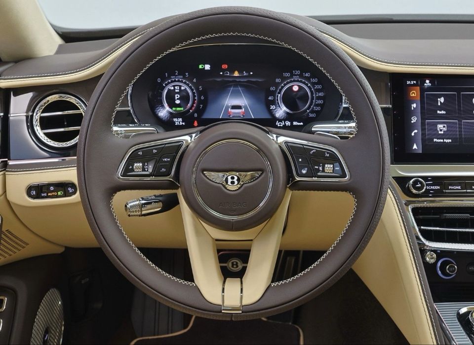 Bentley Flying Spur Azure V8 2026