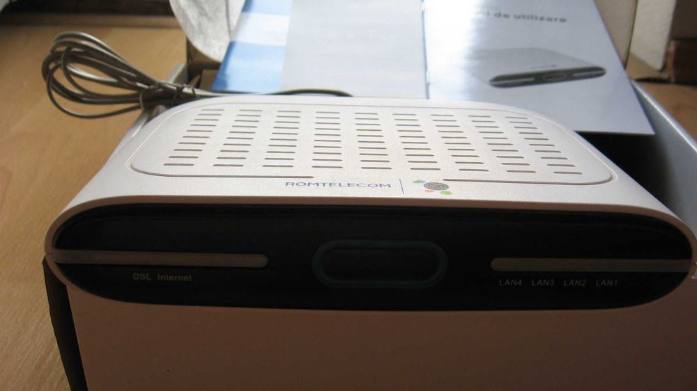 Vand modem ZTE romtelecom nou,pachet complet