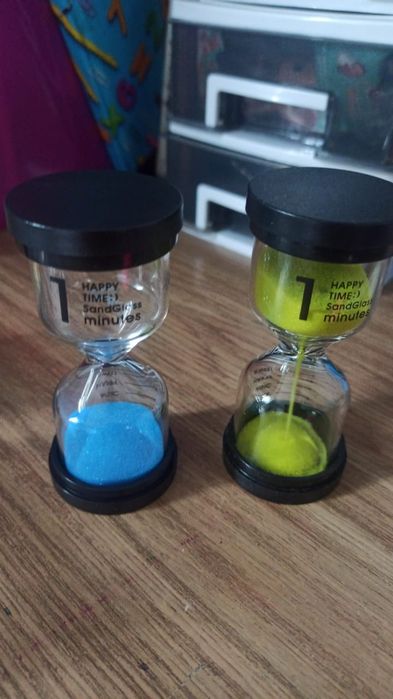 Продам песочные минута ,30, 15 минут