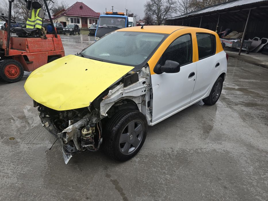 Dezmembrez Sandero 2019 1.0 benzina