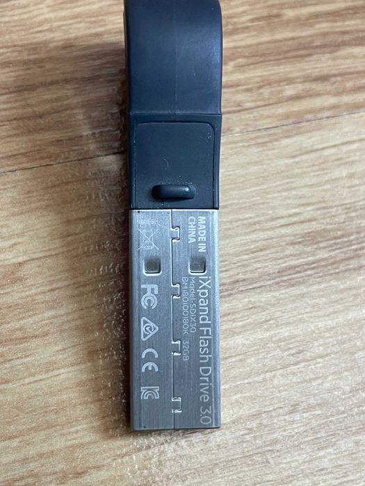 Memorie USB SanDisk iXpand Flash Drive iPhone / Ipad, 32 GB