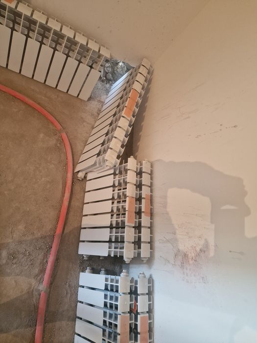 Продам радиатор почти новый