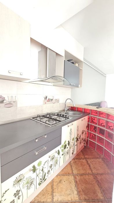 Apartament modern cu 1 camera de închiriat – etaj 4, zona Mazepa 1