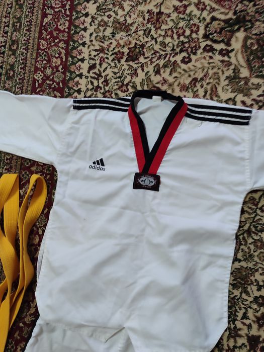 Taekwondo kiyimi