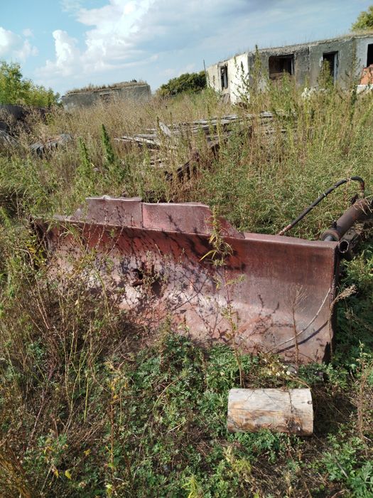 Продам трактор ДТ-75