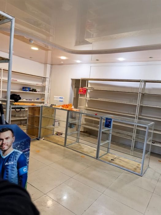 Сдам в Аренду магазин на проспекте