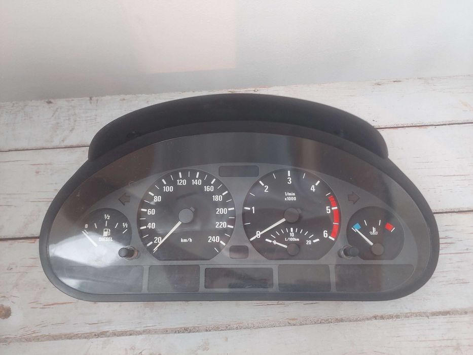 Ceasuri bord BMW E46 diesel, radio, panou AC originale
