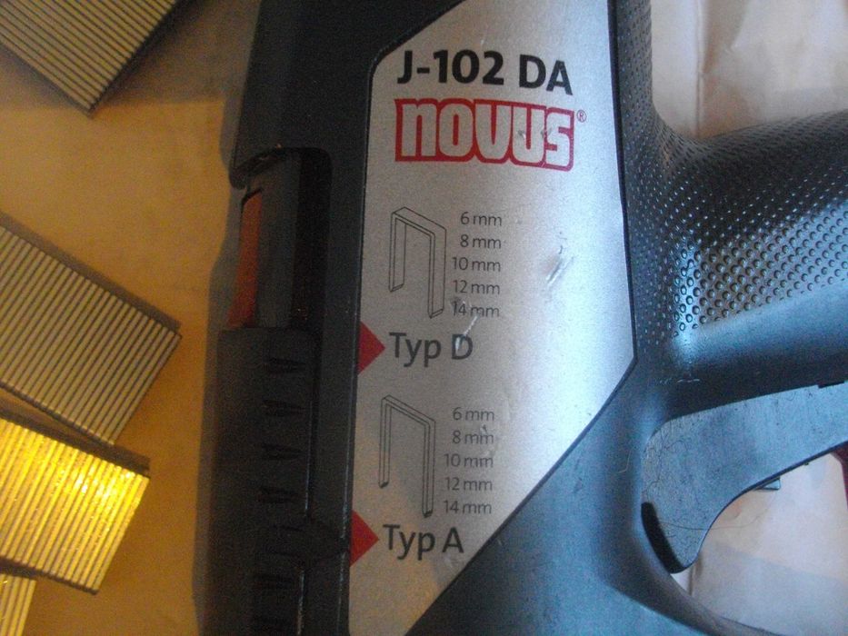 Електрически Дърводелски Такер 8-16мм 15-32мм Немски Холандия РАЗЛИЧНИ