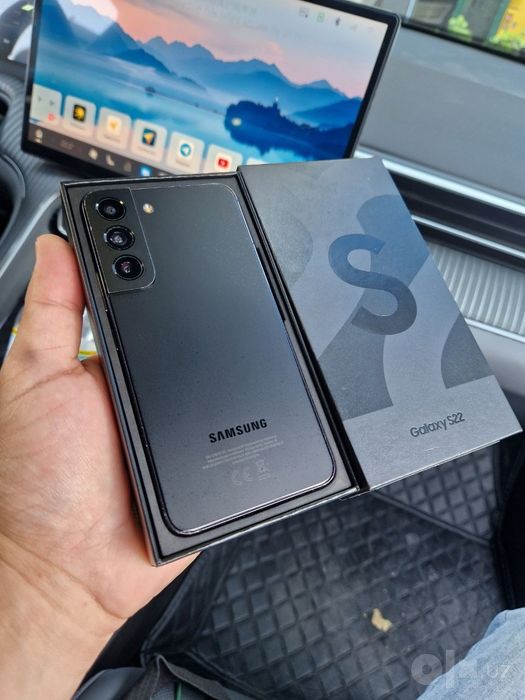Samsung Galaxy S 22 8/256GB karobka