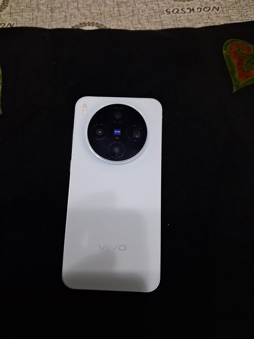 Смартфон флагман