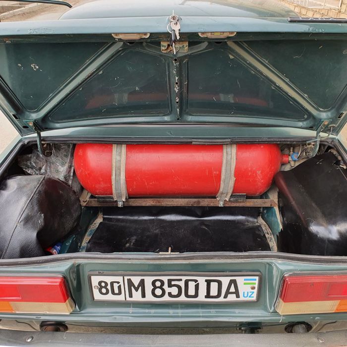 Продаётся машина