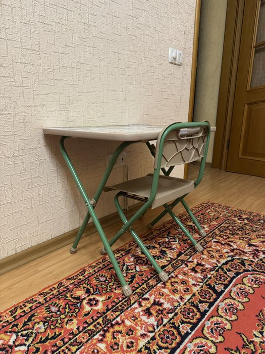 Детские стол и стул