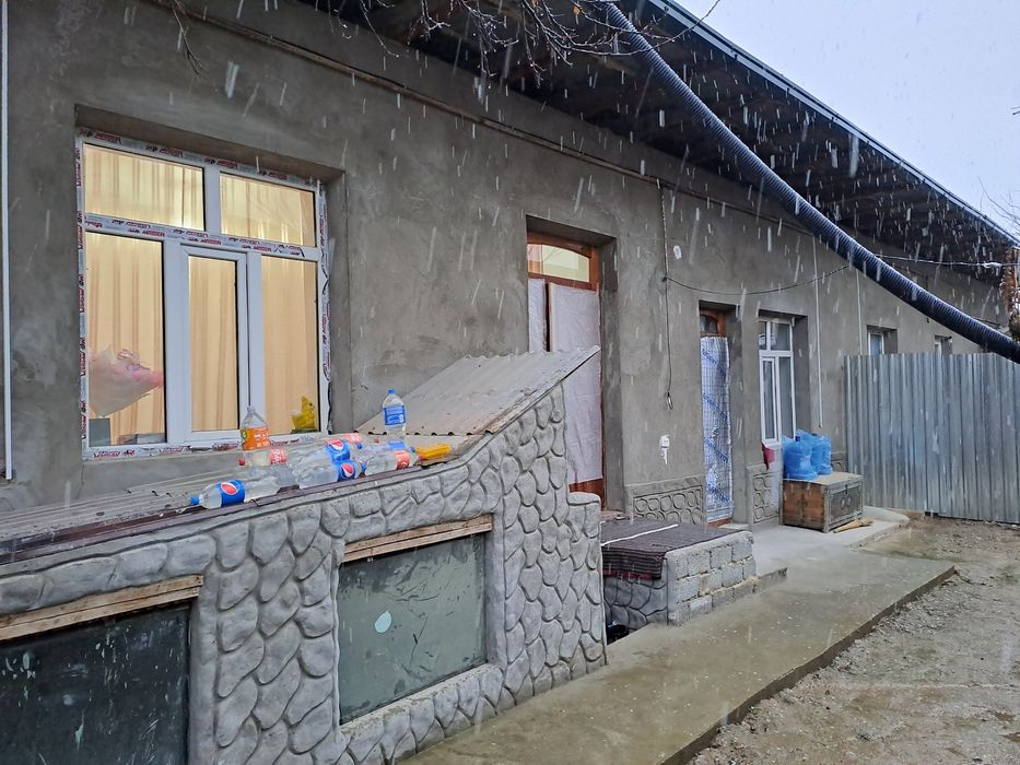 Uy 3 ga bolingan kotta oylaliga zor varyant