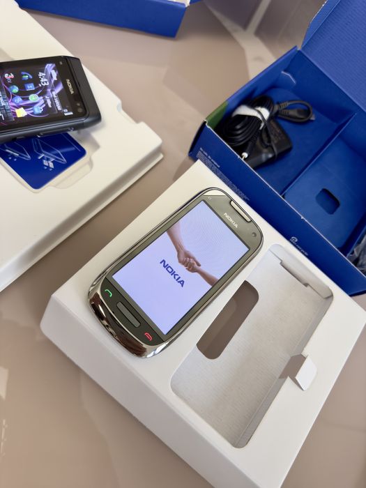 Nokia N8 / Nokia C7 NOi Raritate pentru nostalgici , colectionari