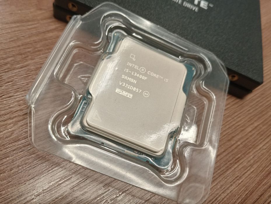 i5-13400F 10 ядерный