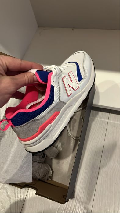 Adidasi Barbati New Balance 997H Marimea 42.5