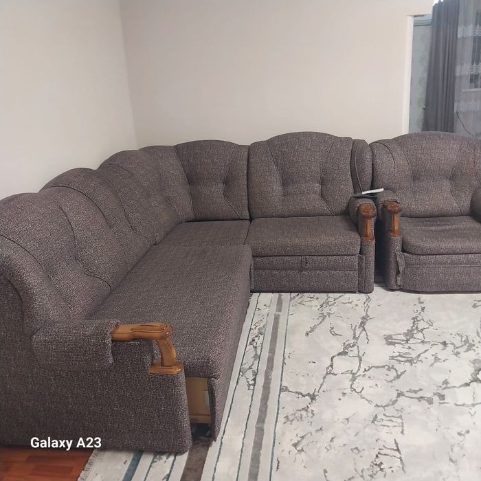 Диван угловой с креслом