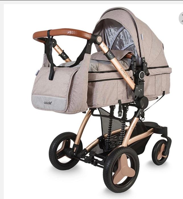 Vând cărucior 3 in 1 Coccolle Ambra Rose Gold