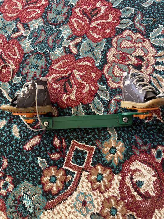 Аяк ким сатылады