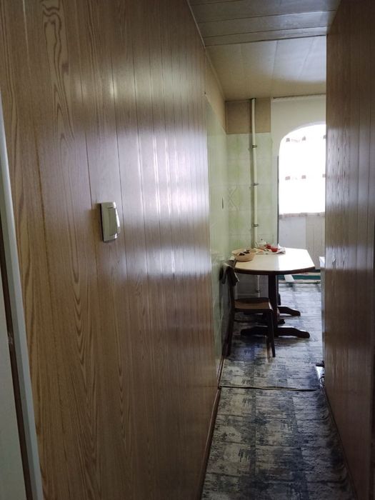 2х комнатная на 2 этаже в 1 микрорайоне