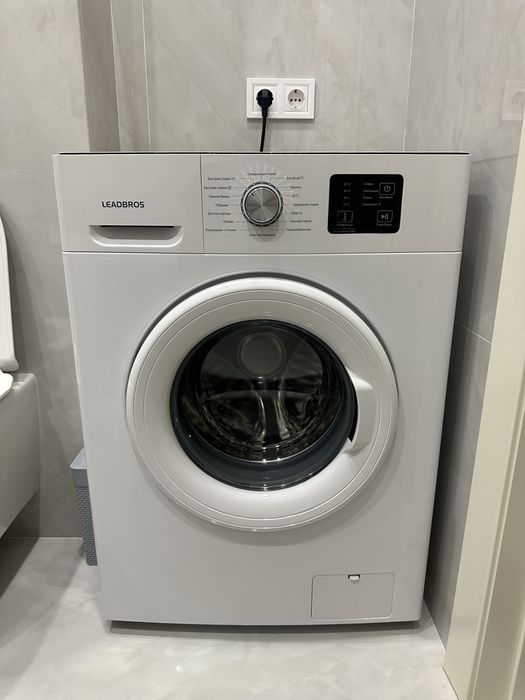 Продам стиральную машину