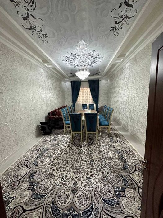 шахар марказида ховли сотувда