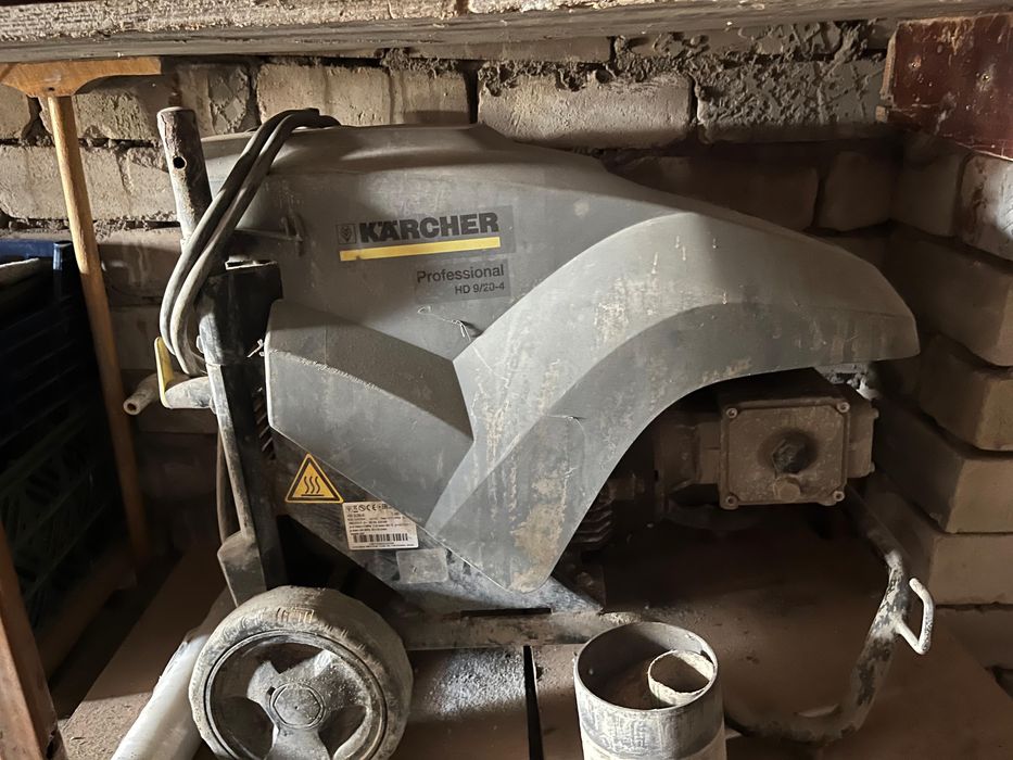 Продам Karcher срочно