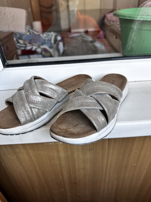 Кроссовки унисекс 40 размер