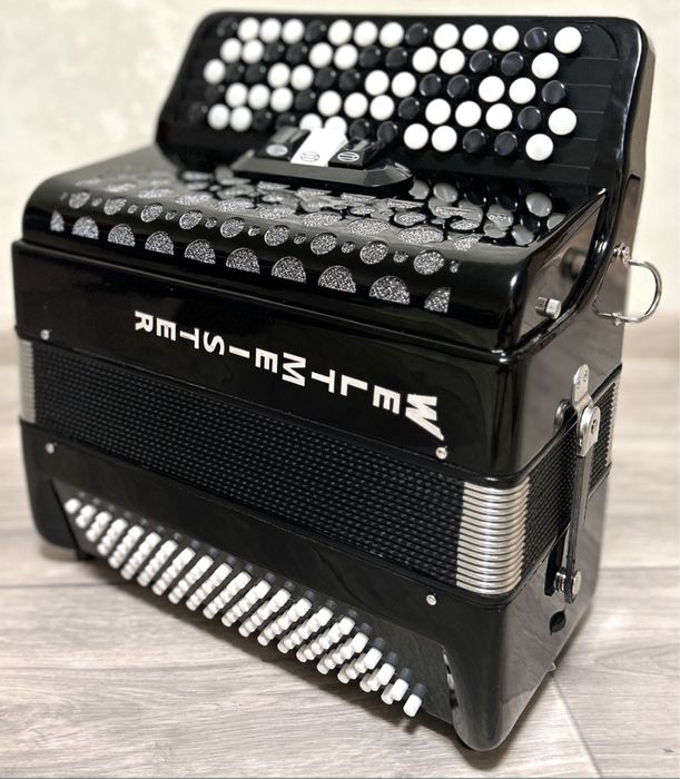 Новые инструменты баян разных размеров