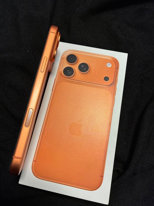 Iphone 17 pro max orange e sim