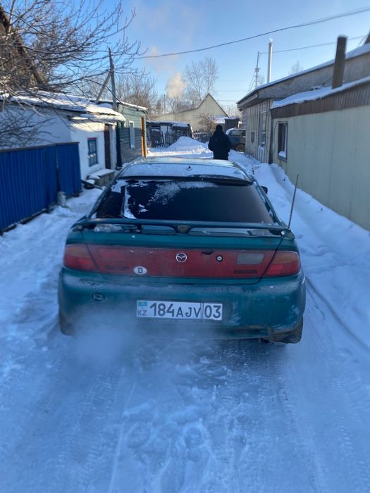 Продам Мазду 323