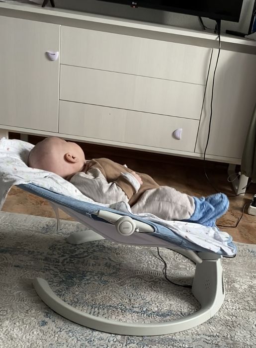 Продам детский шезлонг