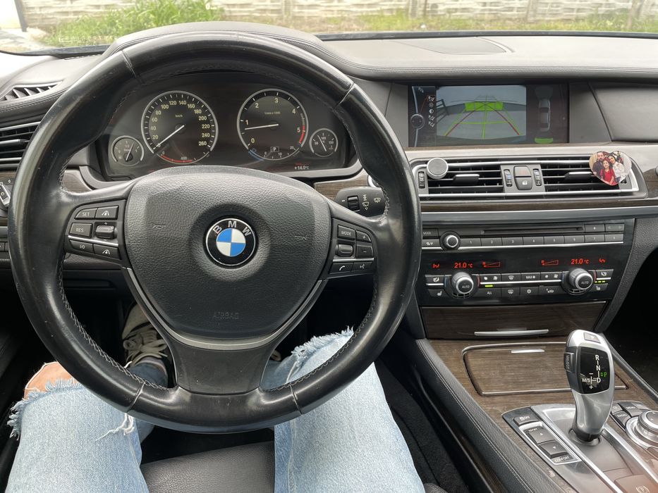 Bmw Seria 7 F01 / 730D 3 Butoane Soft close Trapa