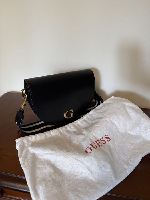 Geanta Guess neagra