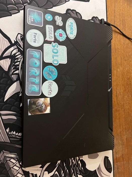 Продаю игровой ноутбук