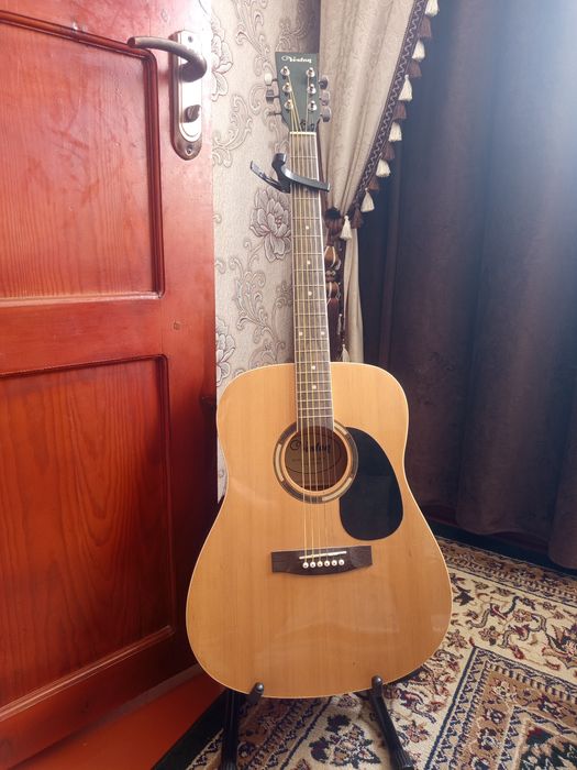 Гитара в олтличном состаяний