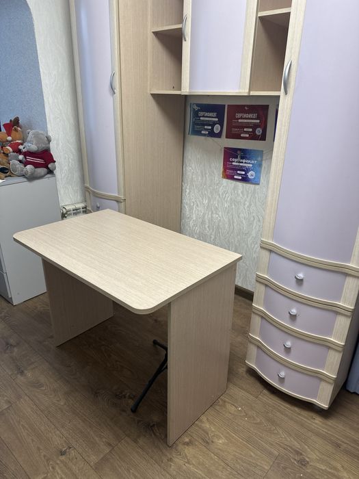 Шкаф в детскую.  .